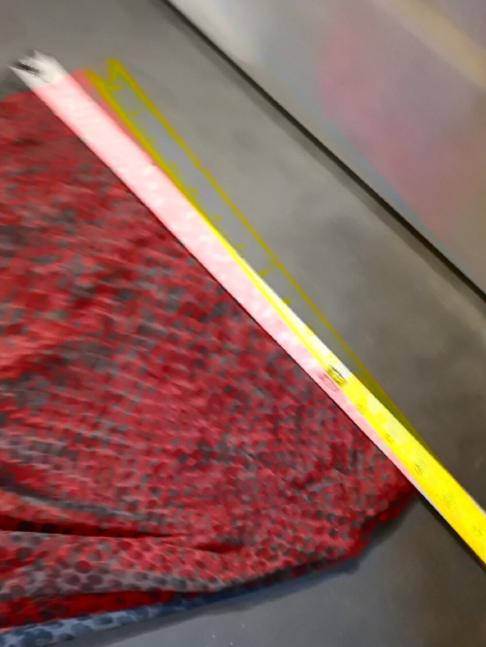 💜 Time and Tru Red Snake Print Leggings - Picture 4 of 6